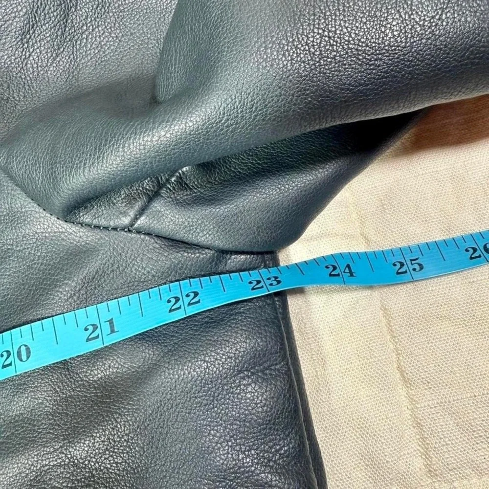 Levi's Sherpa-Lined Faux Leather Trucker‎ Jacket – Size M